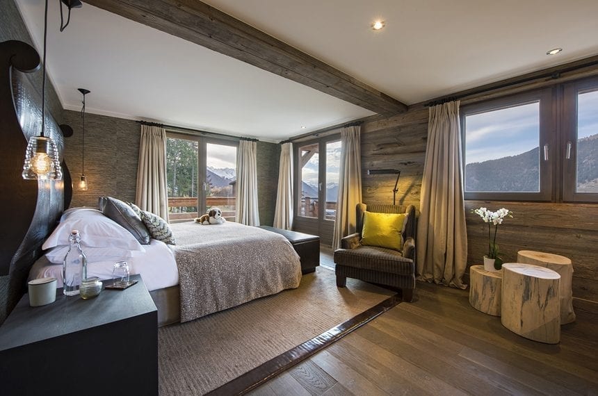 lodge-interior