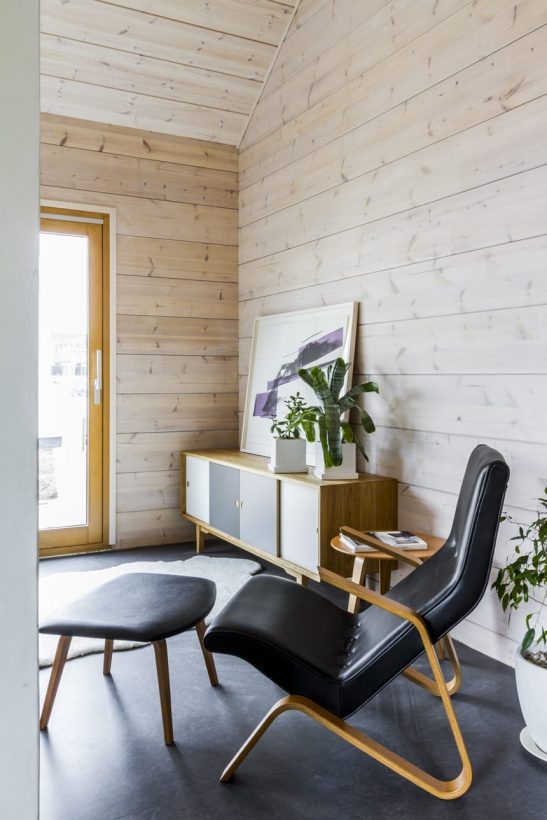 Savukvartsi is a modern eco-home for three generations.