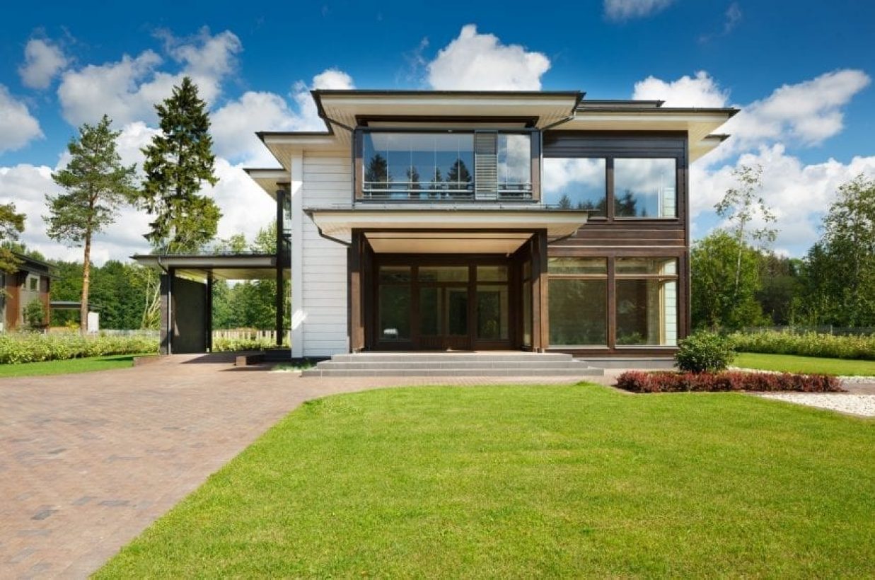 Contemporary log houses