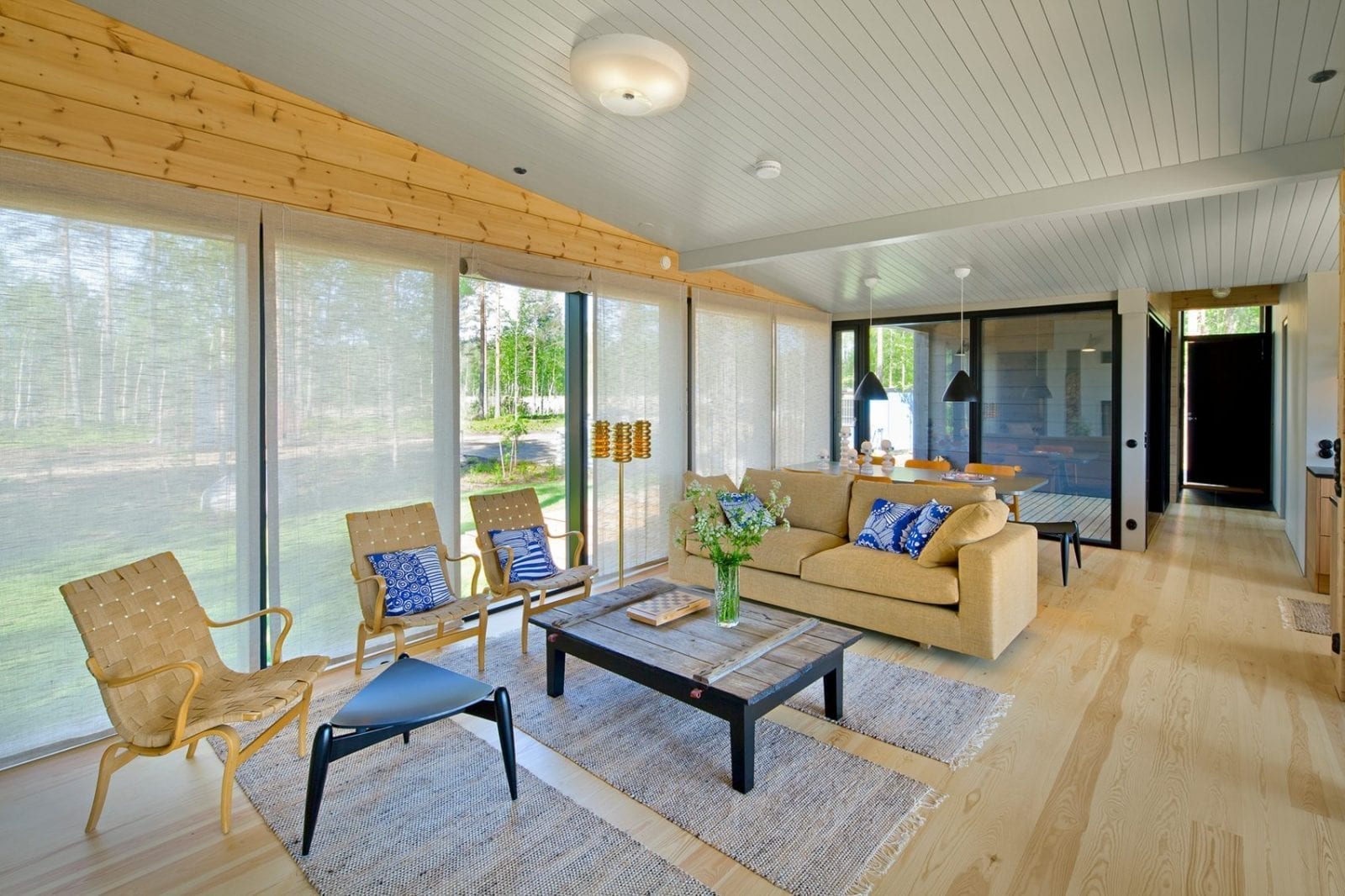 Create a modern log home with Honka