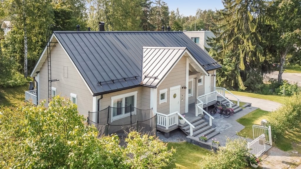 Erfarenheten av timmerhus – ”Vårt hem blev inte så dyrt som vi trodde!”