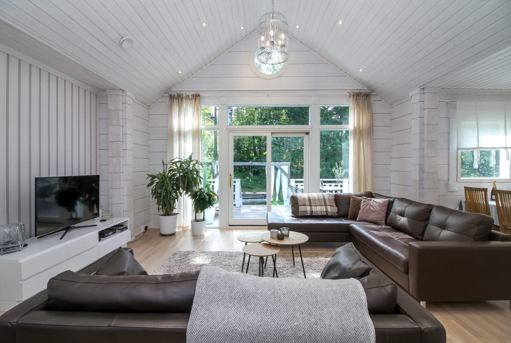 Erfarenheten av timmerhus – ”Vårt hem blev inte så dyrt som vi trodde!”