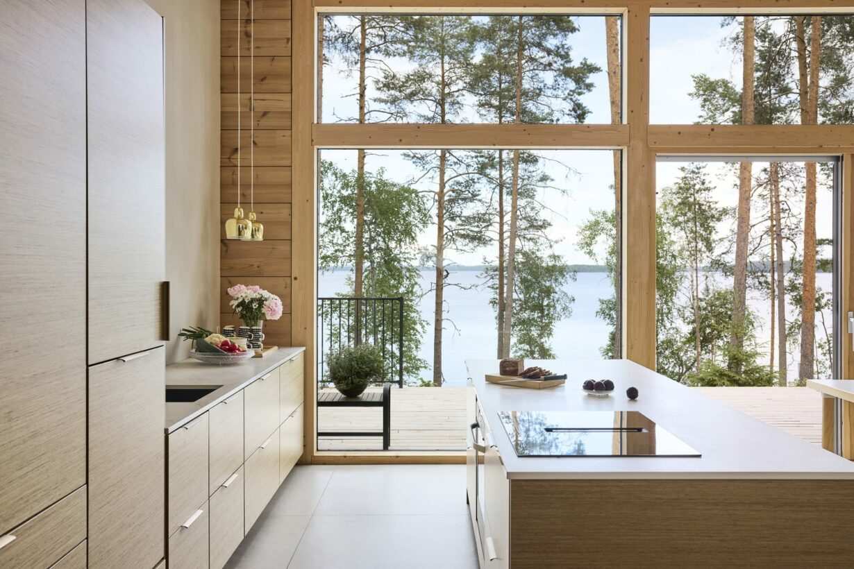 Are log homes proven to be healthier than other types of houses?