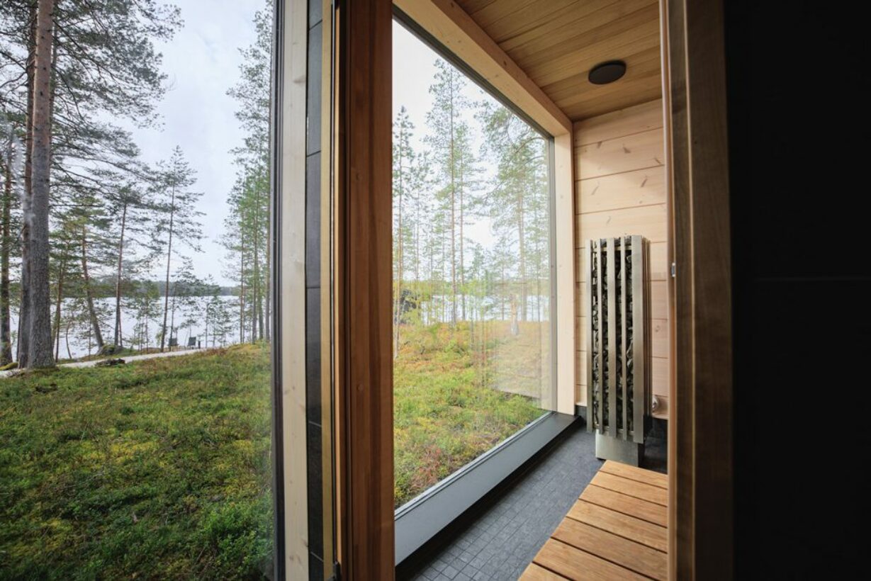 Honka Tuuli Villa by the Lake – Contemporary Nordic Design Rooted in Nature
